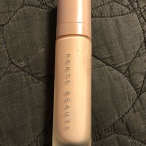FENTY Beauty Pro Filt’r Instant Retouch Primer